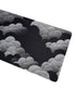 Zwart-witte muismat met abstracte luchttextuur – Cloud Static voor bureaustijl met karakter